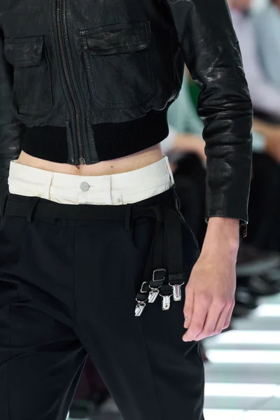 Look 122